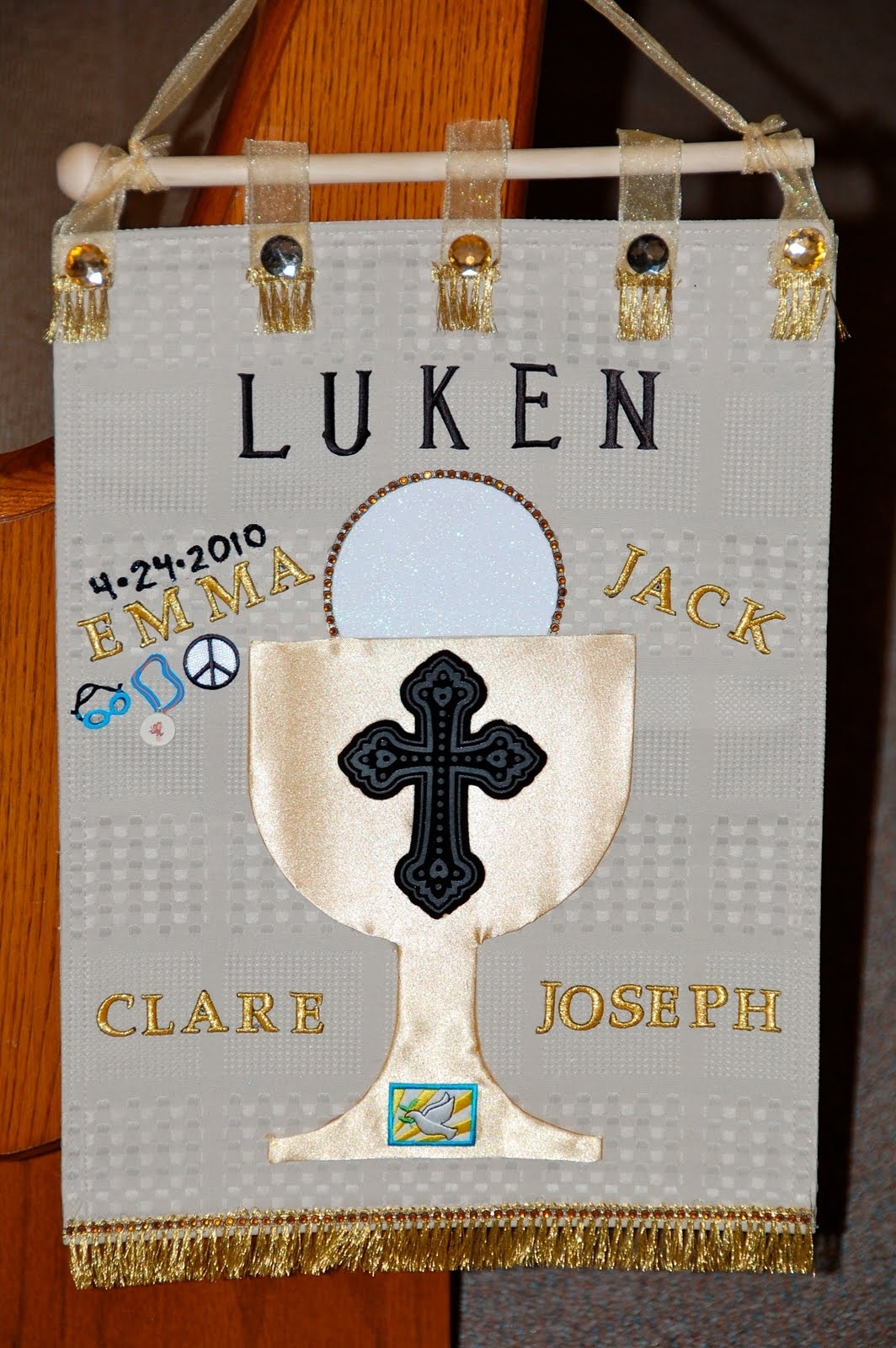 6 Crazies.: The Communion Banner For Free Printable First Communion Banner Templates