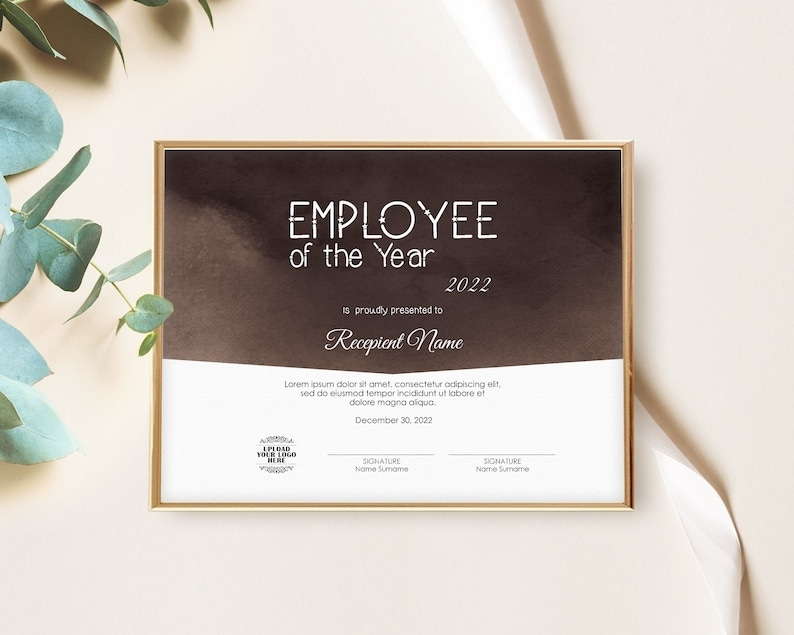 Employee Of The Year Template : Employee Of The Year Certificate Throughout Employee Of The Year Certificate Template Free